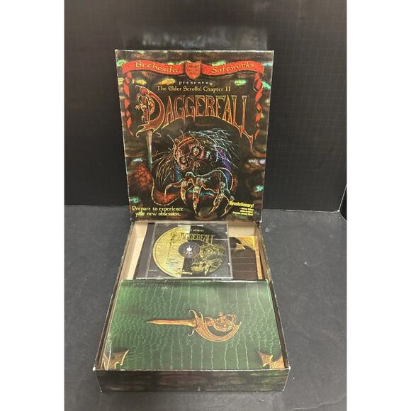 Elder Scrolls Chapter 2 Daggerfall PC Game DOS Windows 1996 Manual CD-ROM Tested - Picture 2 of 16